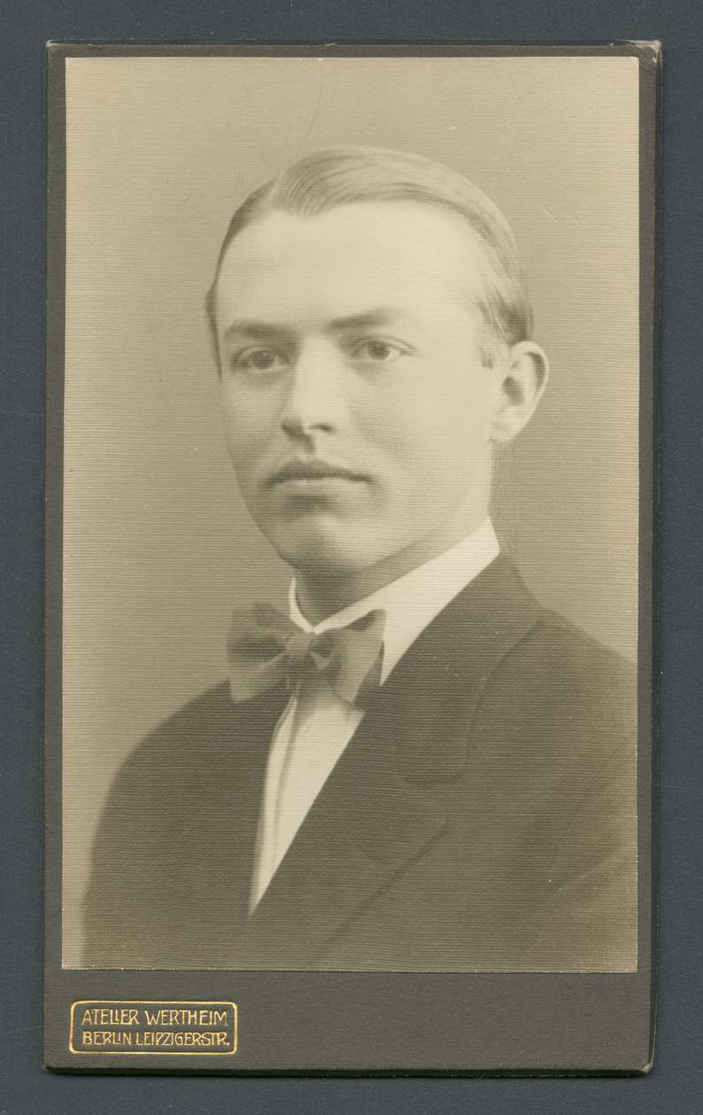 Friedrich Allrich Heinrich (1889 - 1970) Profile